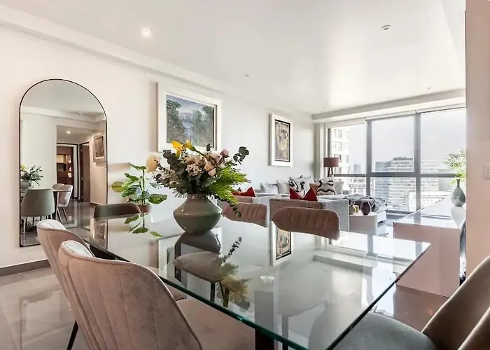 Luxury With Incredible Amenities Apartment
