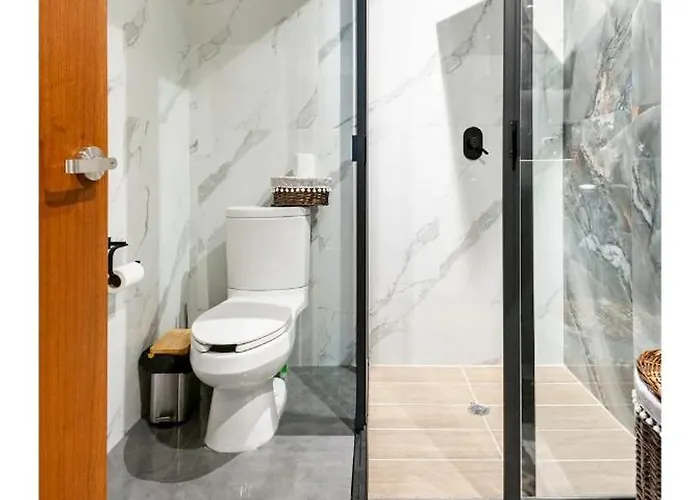 Luxury With Incredible Amenities Apartment